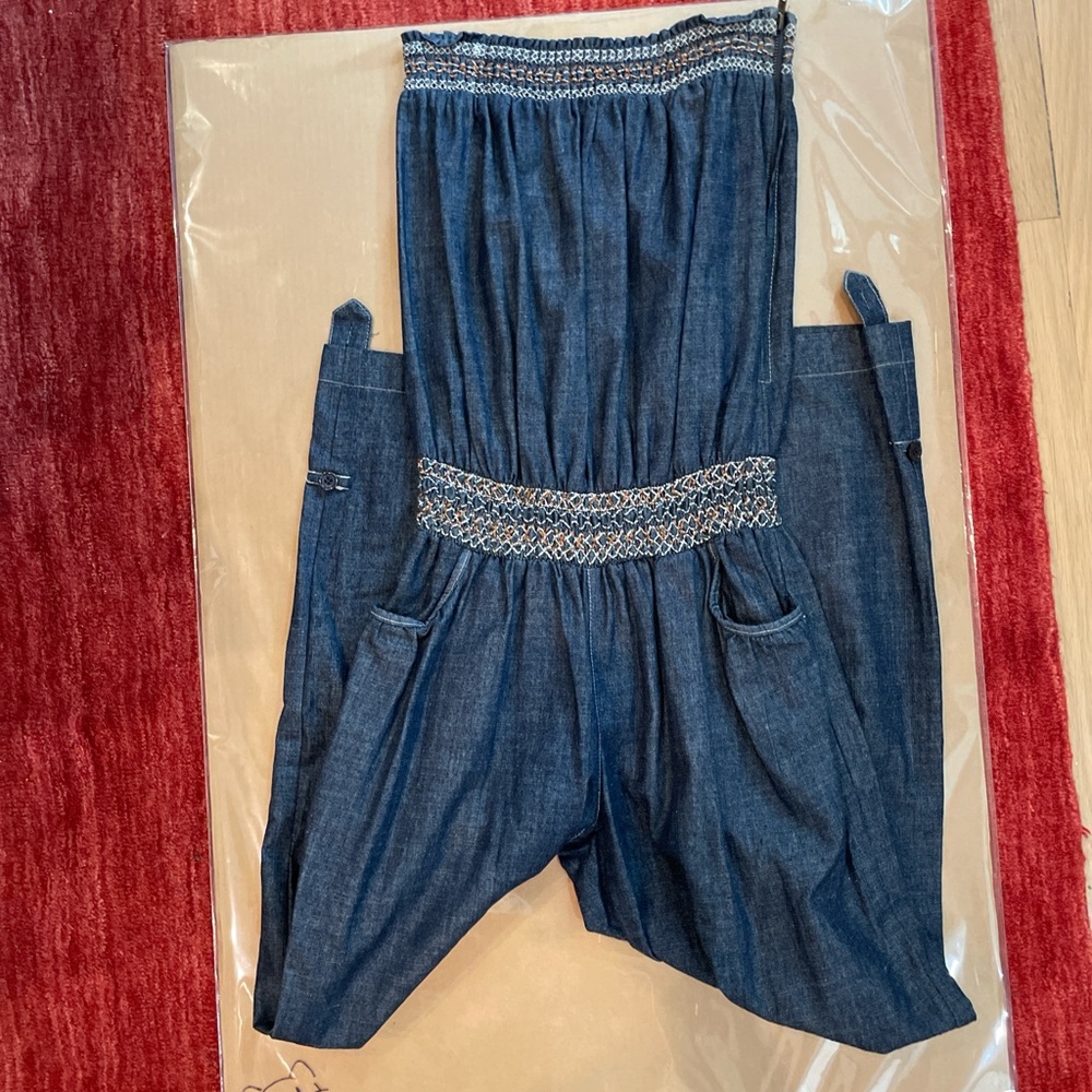 Stylish Blue Denim Jumpsuit - Picture 2 of 4